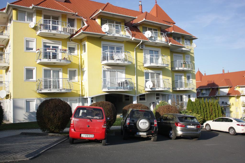 Lila Apartman Хевиз Экстерьер фото