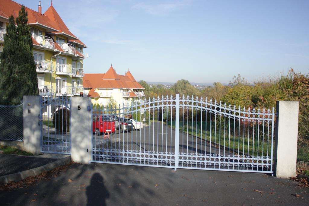 Lila Apartman Хевиз Экстерьер фото
